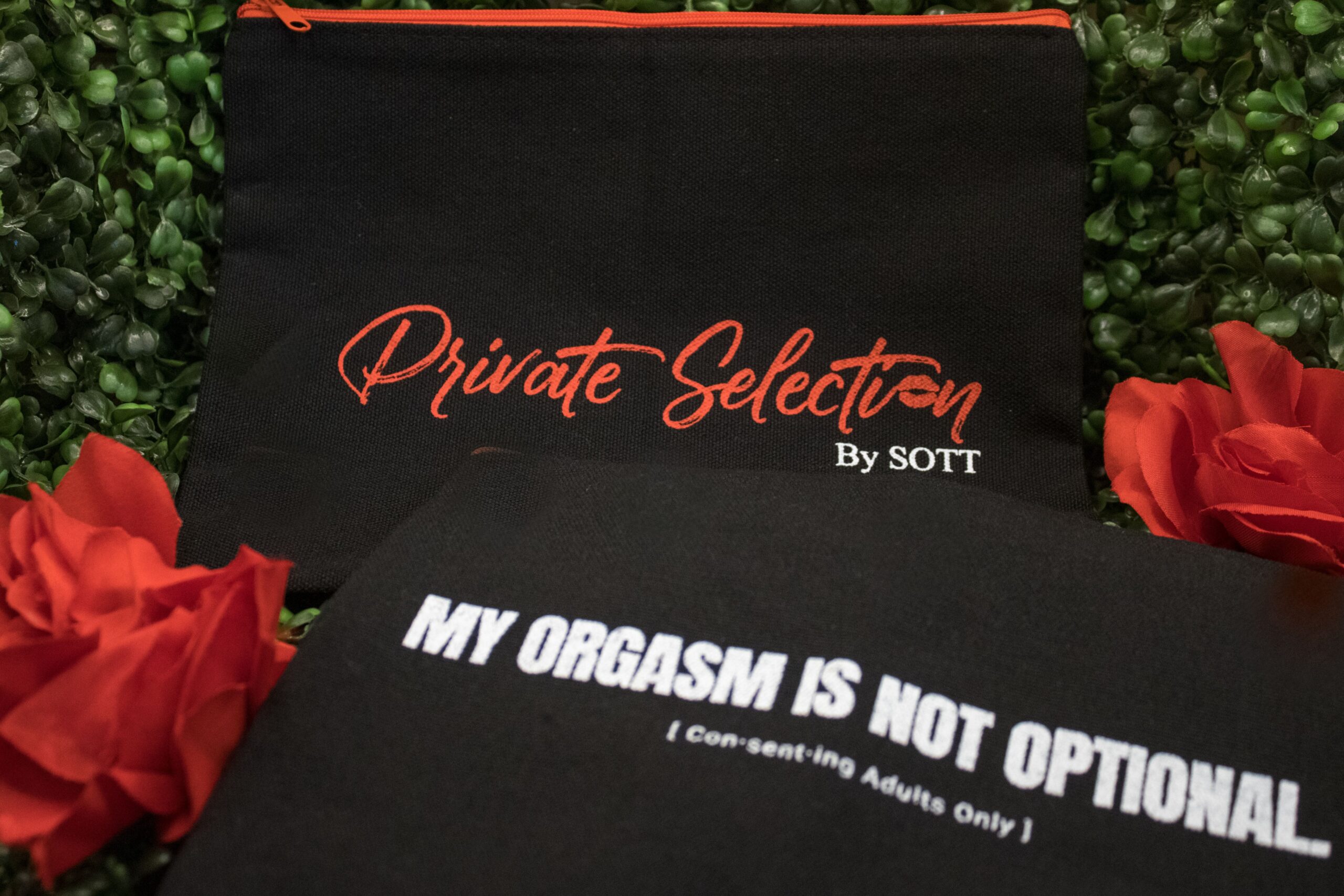 Eco Friendly Zipper Bag - Image 2